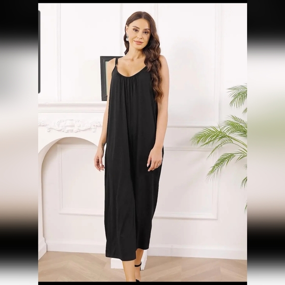 Wide Leg Jumpsuit - Picture 2 of 2